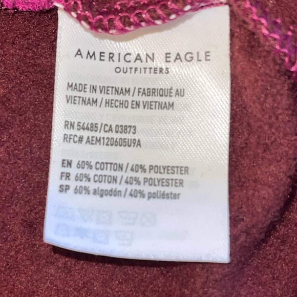 American Eagle Quarter Zip Tri-Color Sweatshirt And Matching Socks - Picture 16 of 16